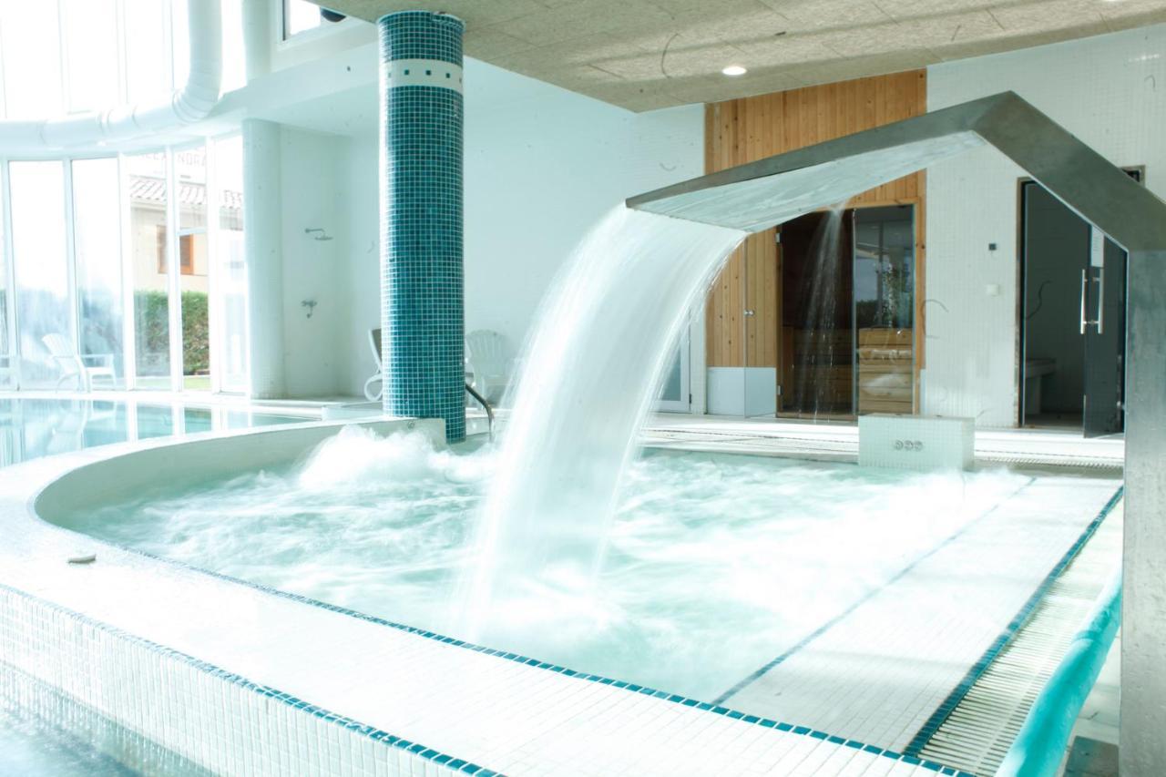 Hotel & Apartaments Thalassa Sport & Spa Roses Exterior foto